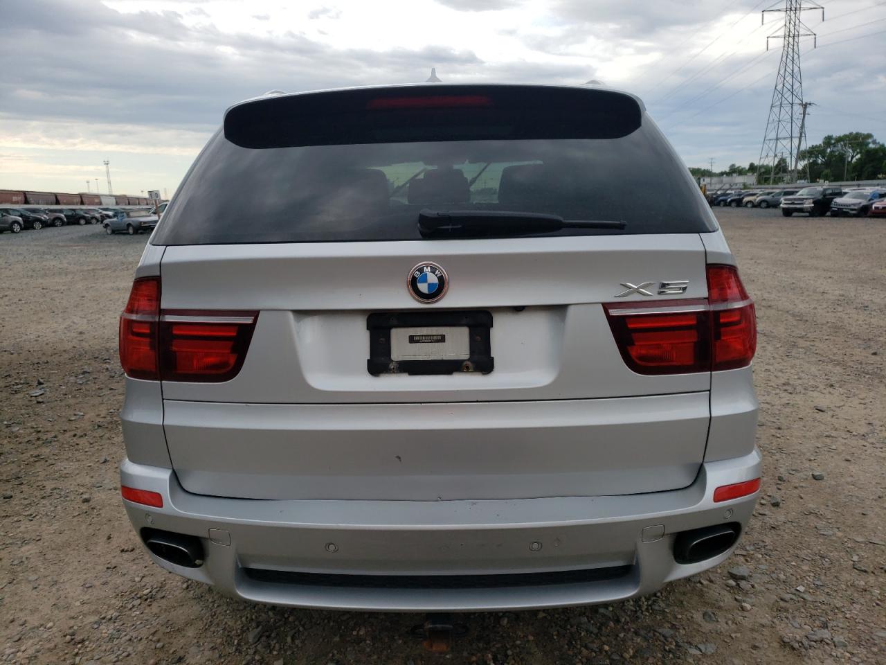 5UXZV8C52D0C15675 2013 BMW X5 xDrive50I