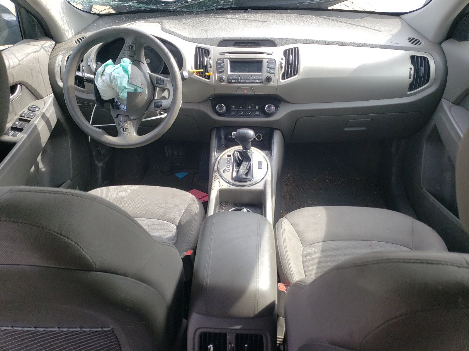 KNDPBCAC8F7790568 2015 Kia Sportage Lx