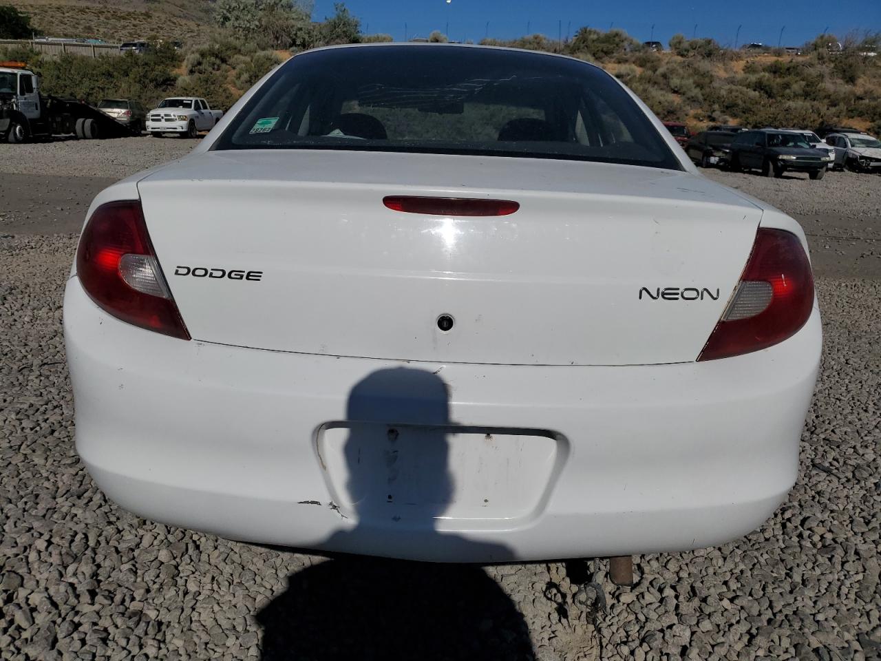 2000 Dodge Neon Base VIN: 1B3ES46C3YD581217 Lot: 61139024