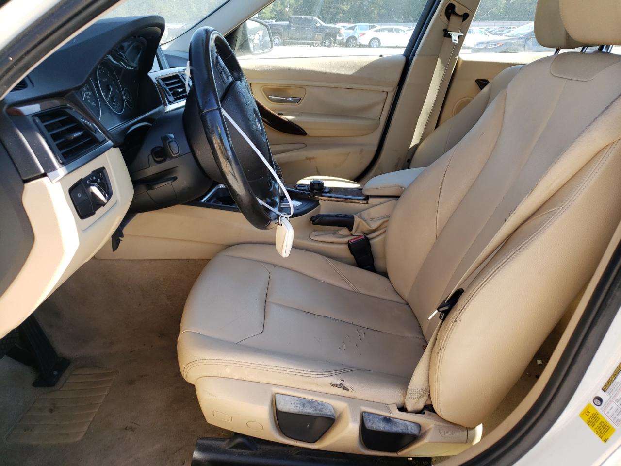 2014 BMW 320 I VIN: WBA3B1C52EK130892 Lot: 60214164