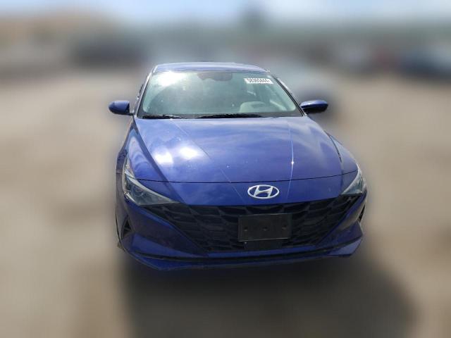  HYUNDAI ELANTRA 2023 Синий