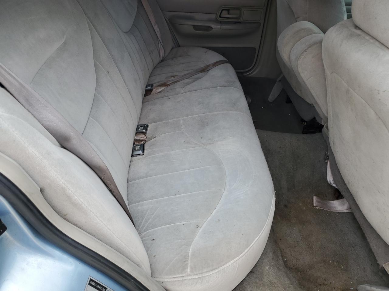 1998 Ford Crown Victoria VIN: 2FAFP73W3XX237078 Lot: 50681765