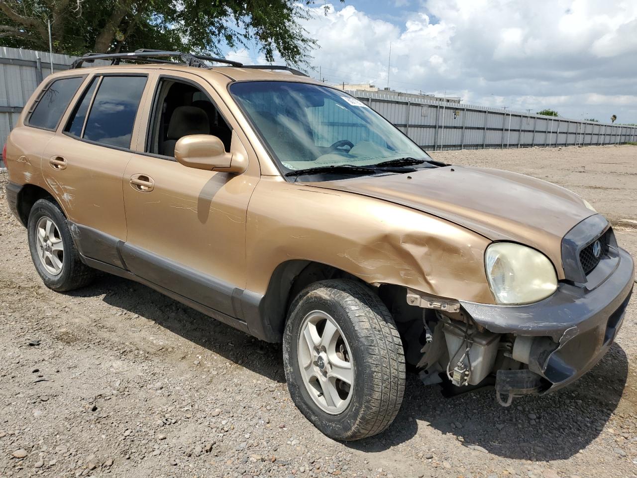 2004 Hyundai Santa Fe - Image 4