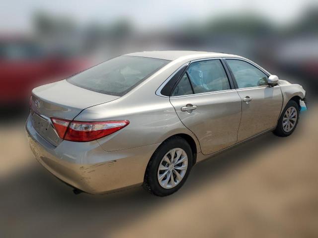  TOYOTA CAMRY 2015 Серебристый