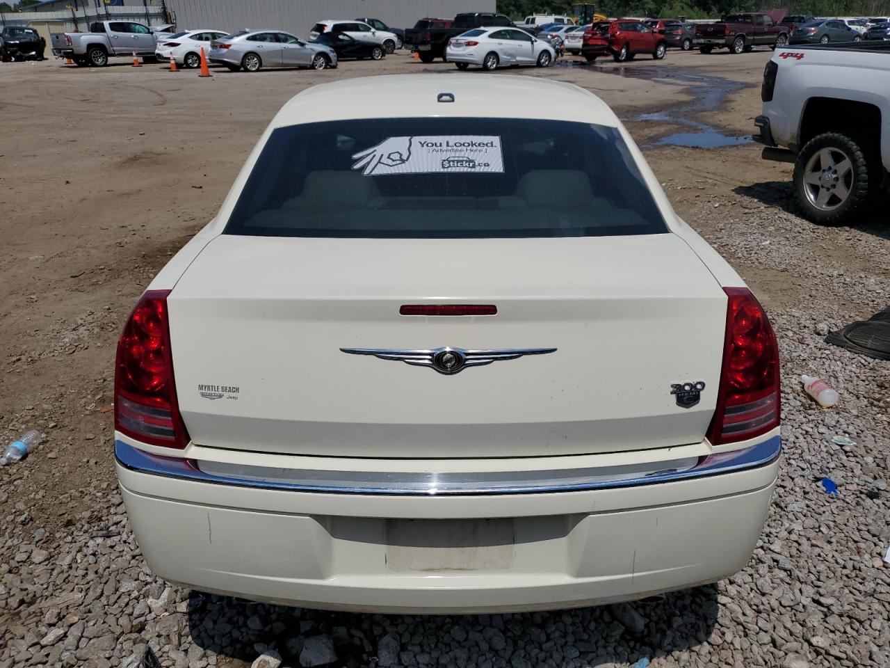 2009 Chrysler 300C VIN: 2C3KA63TX9H619698 Lot: 57241804