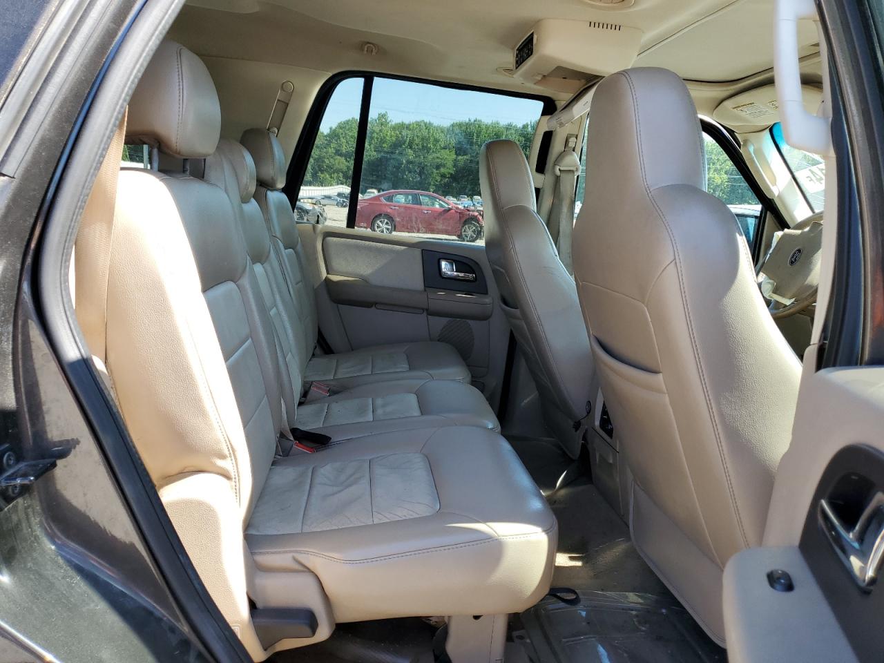 2005 Ford Expedition Eddie Bauer VIN: 1FMFU18515LA67809 Lot: 58729414