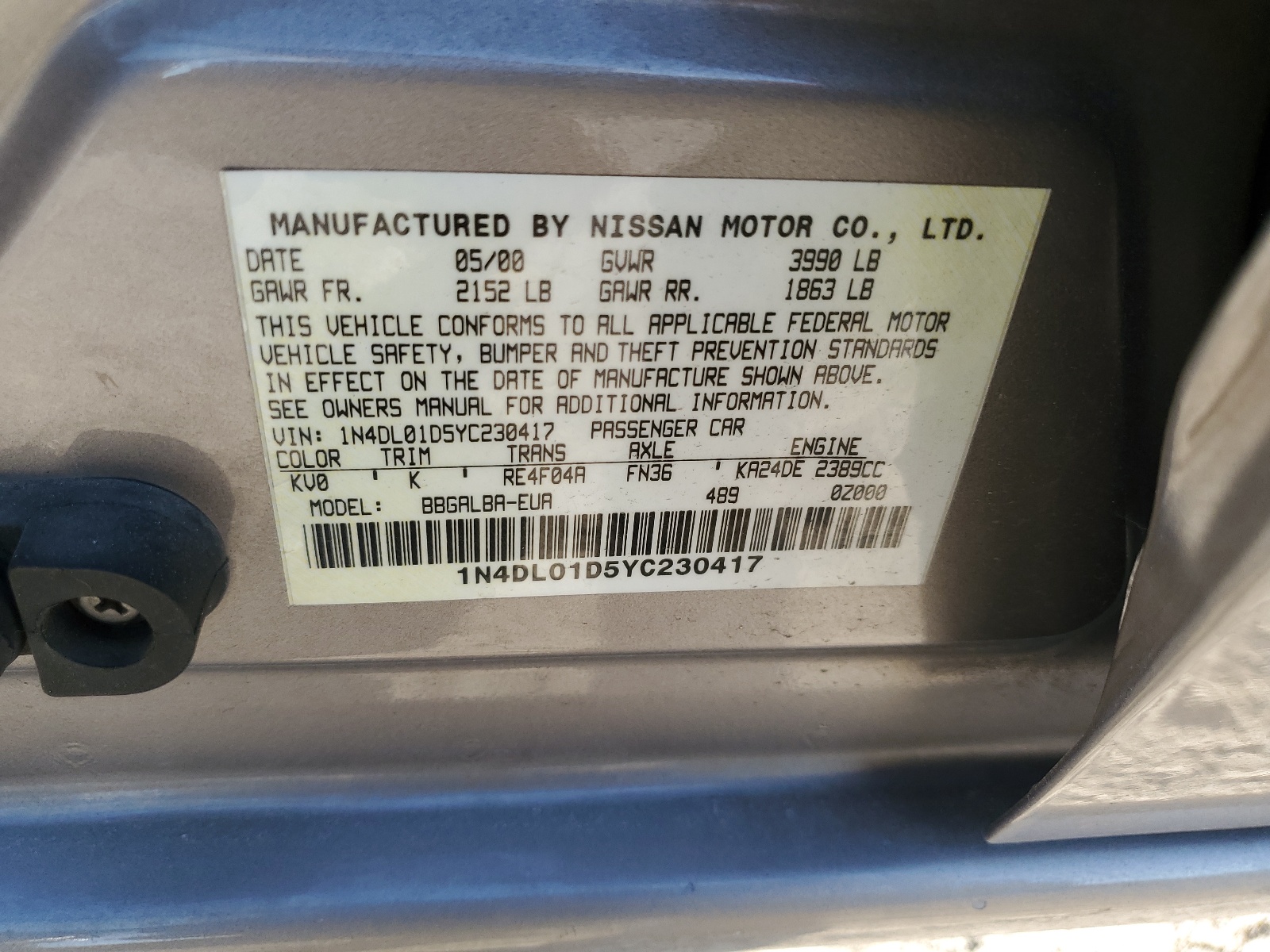 1N4DL01D5YC230417 2000 Nissan Altima Xe