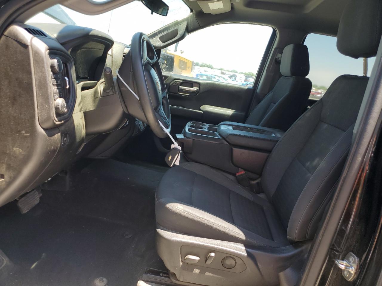 2022 Chevrolet Silverado K1500 Custom VIN: 1GCPDBEK4NZ556744 Lot: 58955474