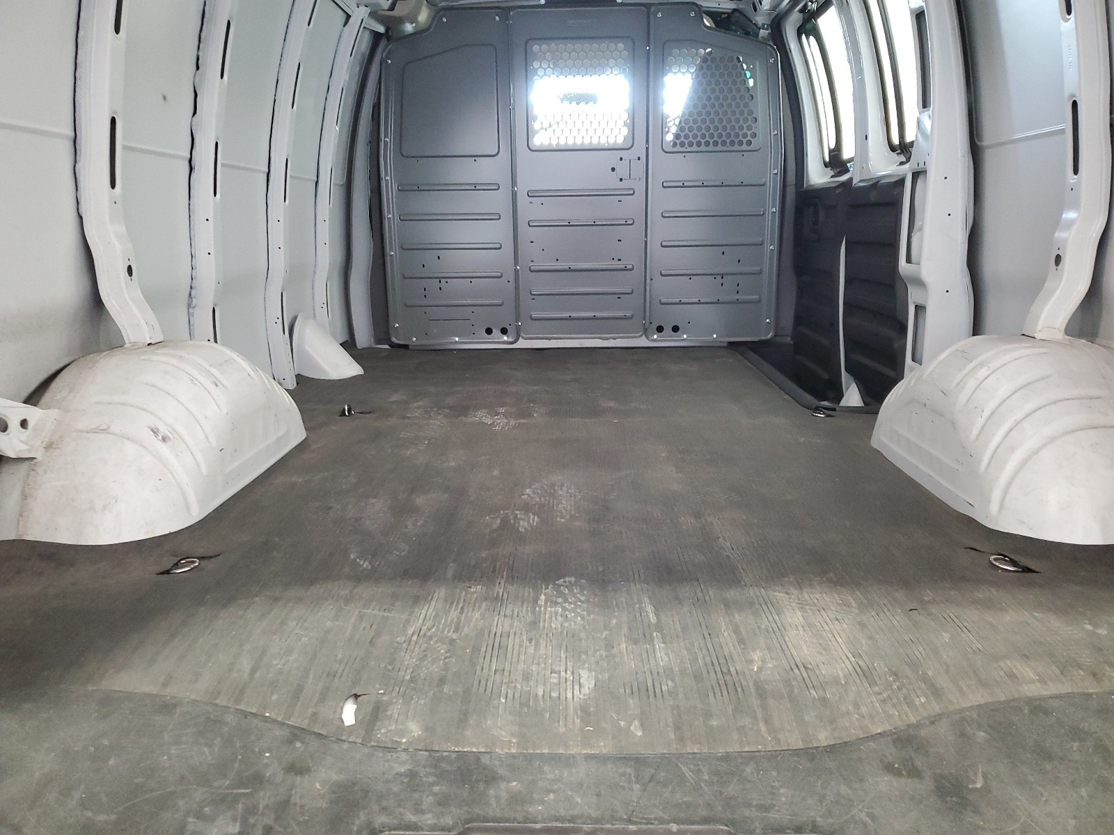 1GCWGAFP3N1275220 2022 Chevrolet Express G2500