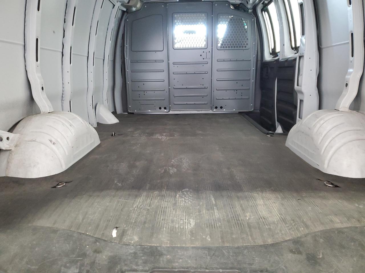 2022 Chevrolet Express G2500 VIN: 1GCWGAFP3N1275220 Lot: 57733374