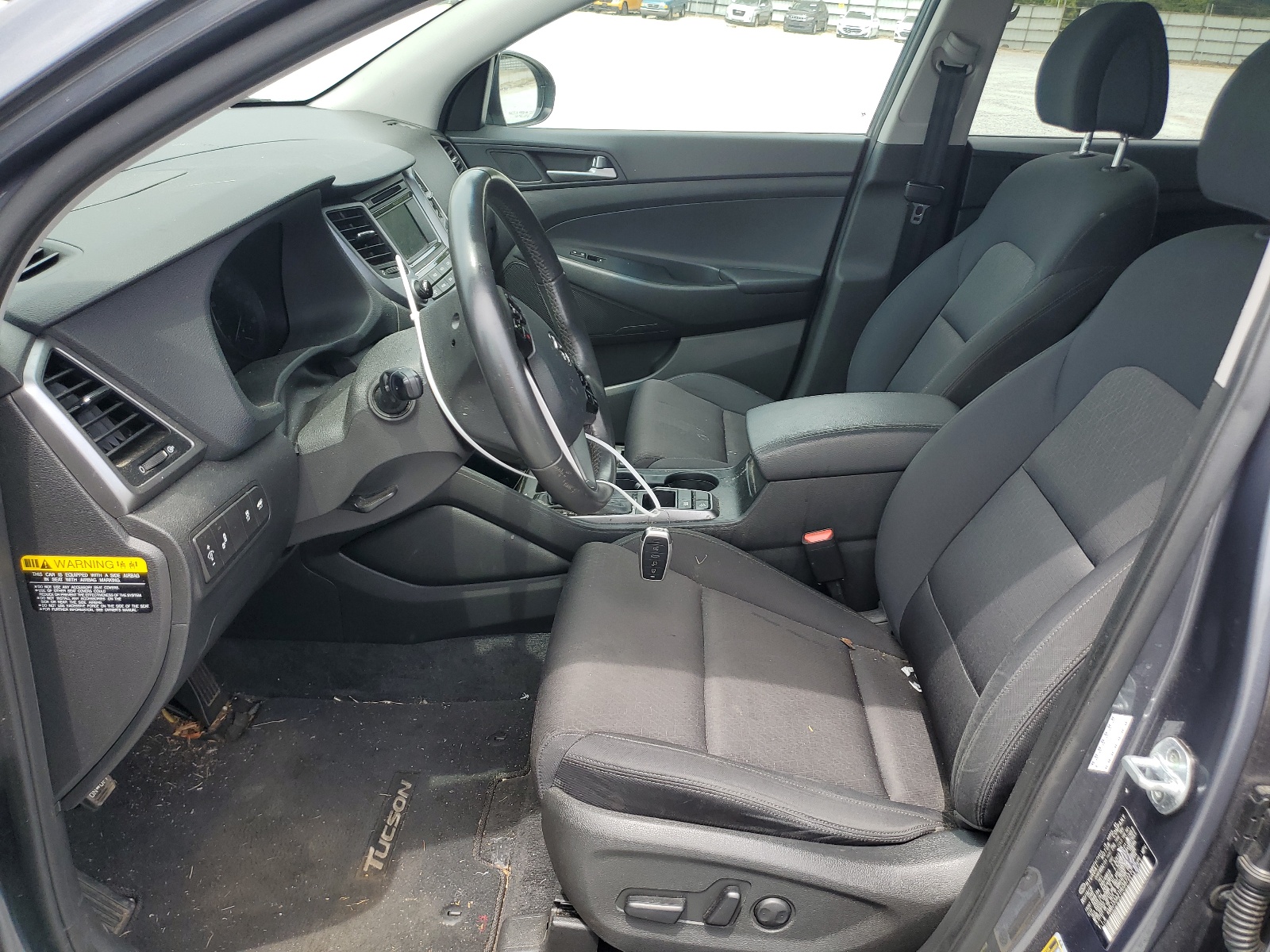 KM8J33A21HU387221 2017 Hyundai Tucson Limited