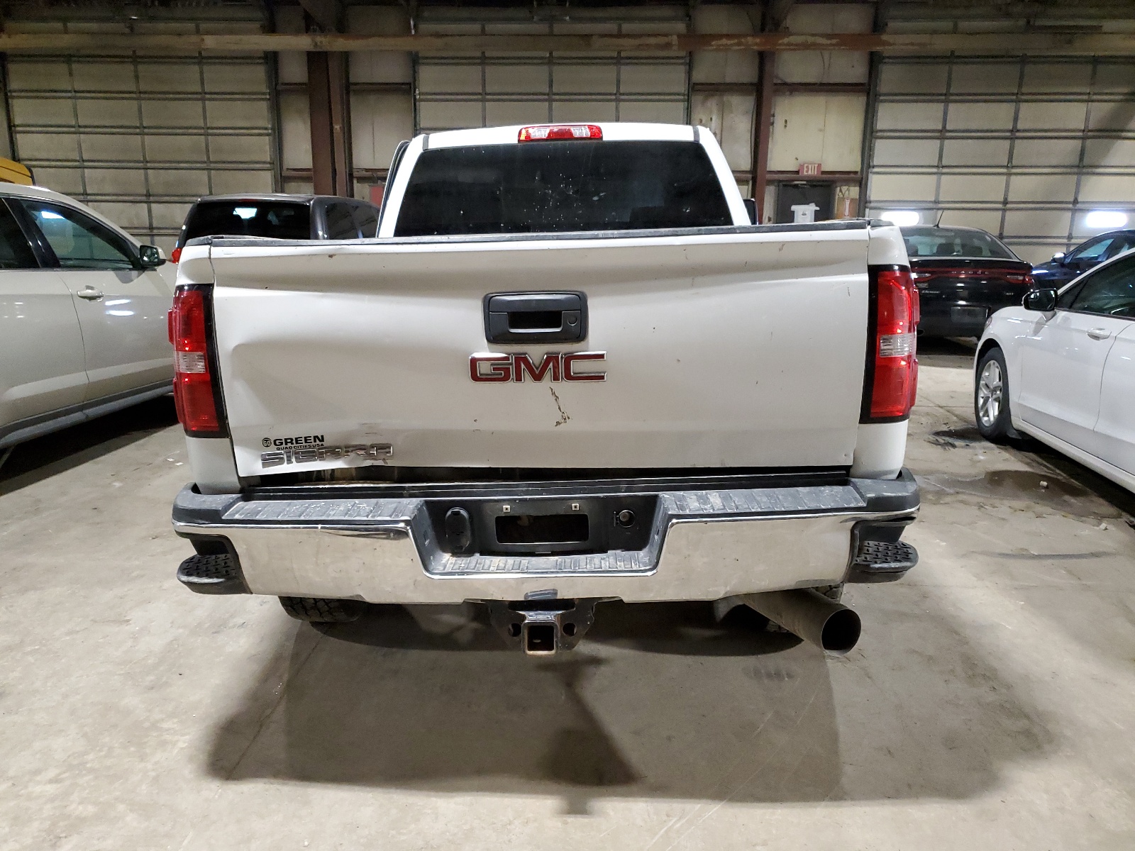 1GT12REY3JF239770 2018 GMC Sierra K2500 Heavy Duty