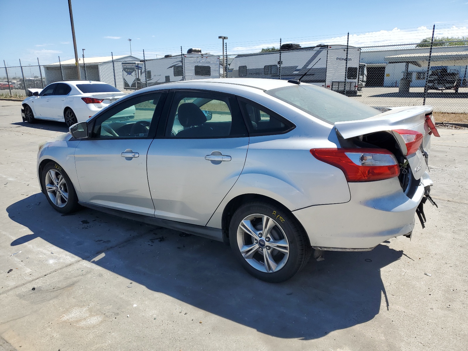 2013 Ford Focus Se vin: 1FADP3F25DL337975