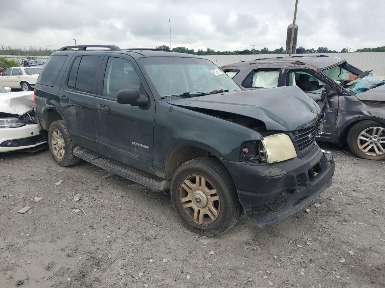 2004 Ford Explorer - Image 4