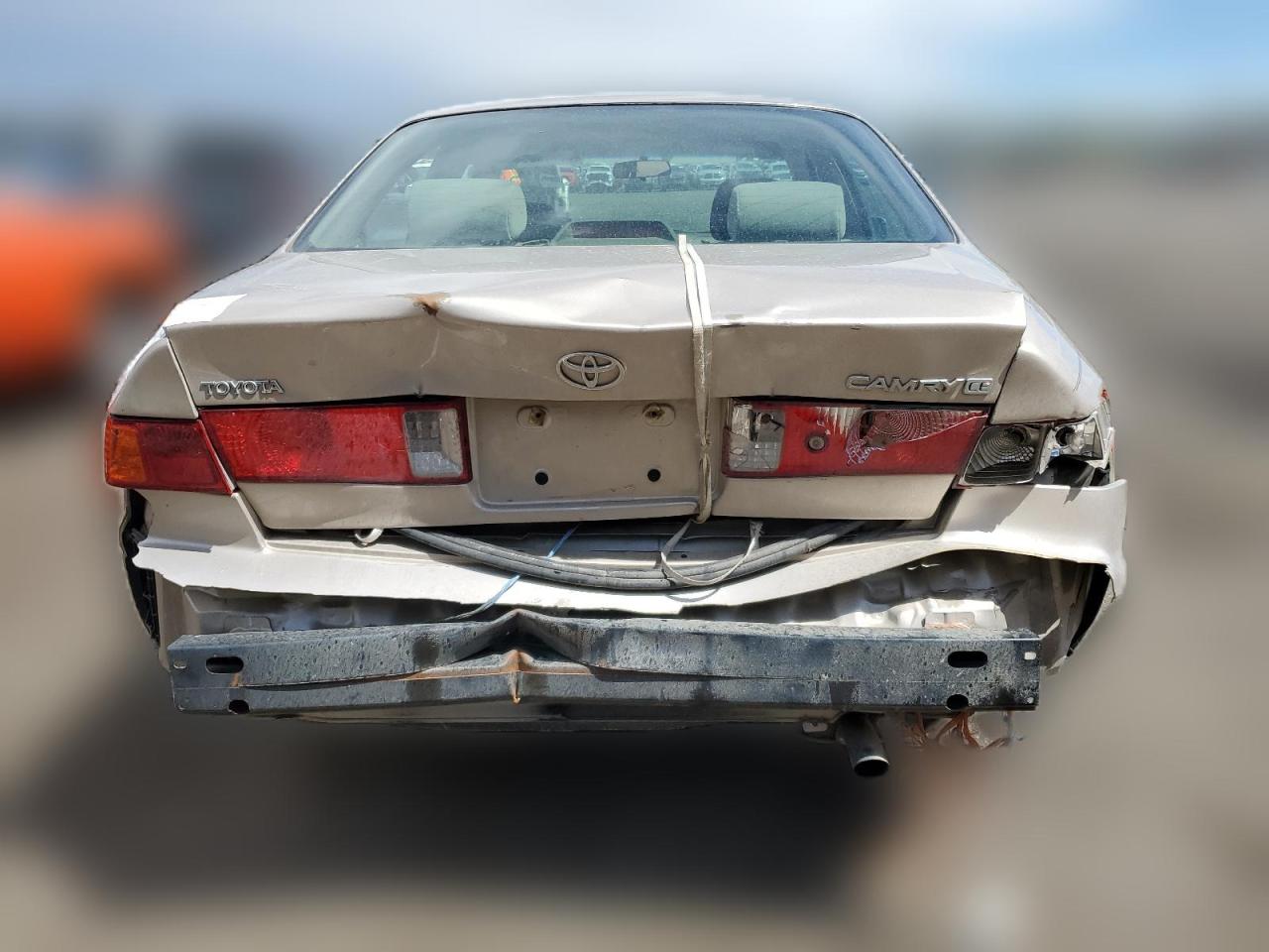 2000 Toyota Camry Ce VIN: 4T1BG22K0YU989495 Lot: 59718094