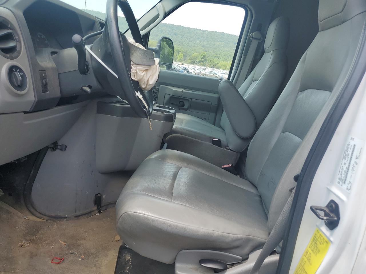 2012 Ford Econoline E350 Super Duty Cutaway Van VIN: 1FDWE3FL1CDB18498 Lot: 59679984