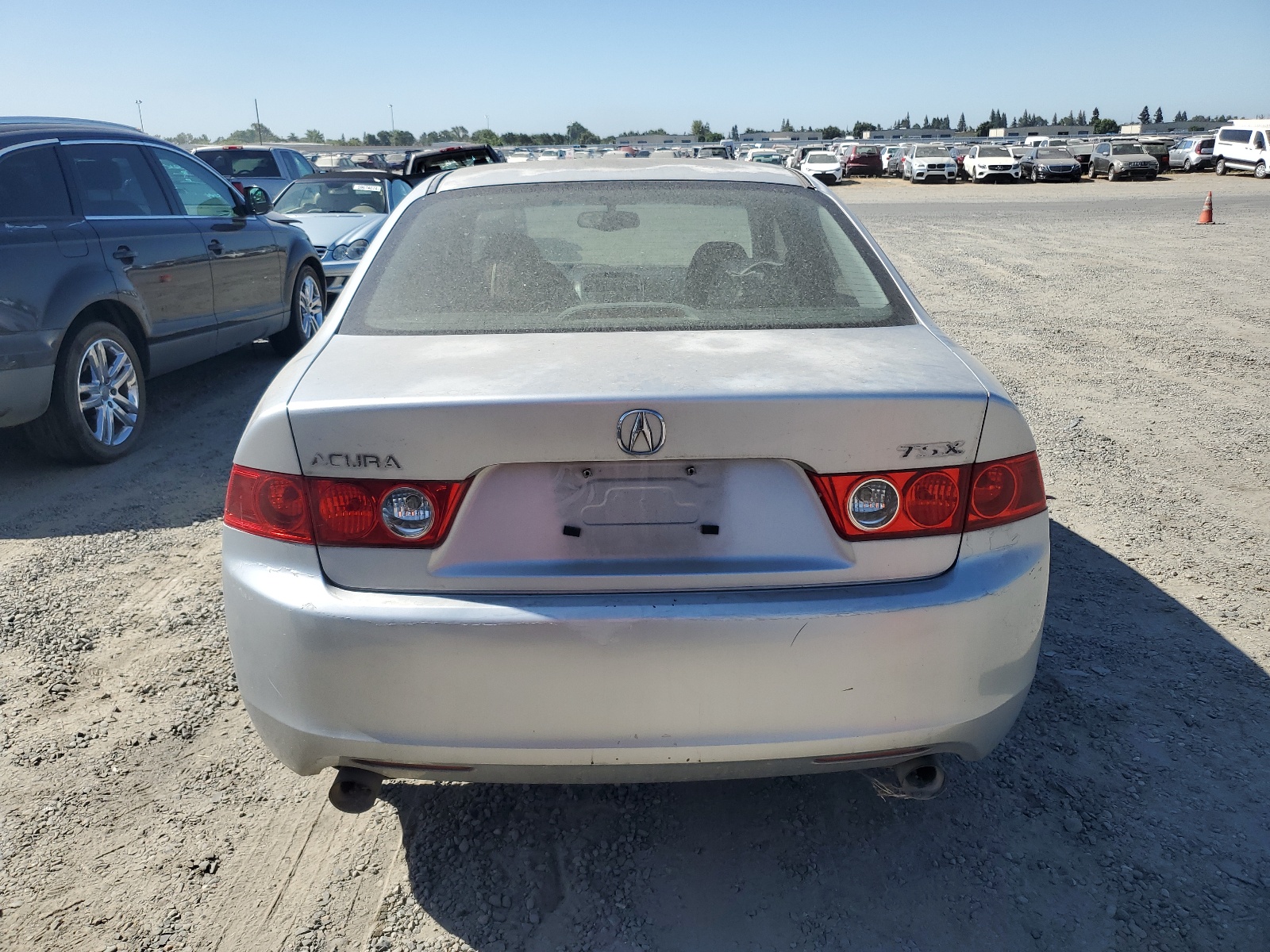 JH4CL96884C018657 2004 Acura Tsx