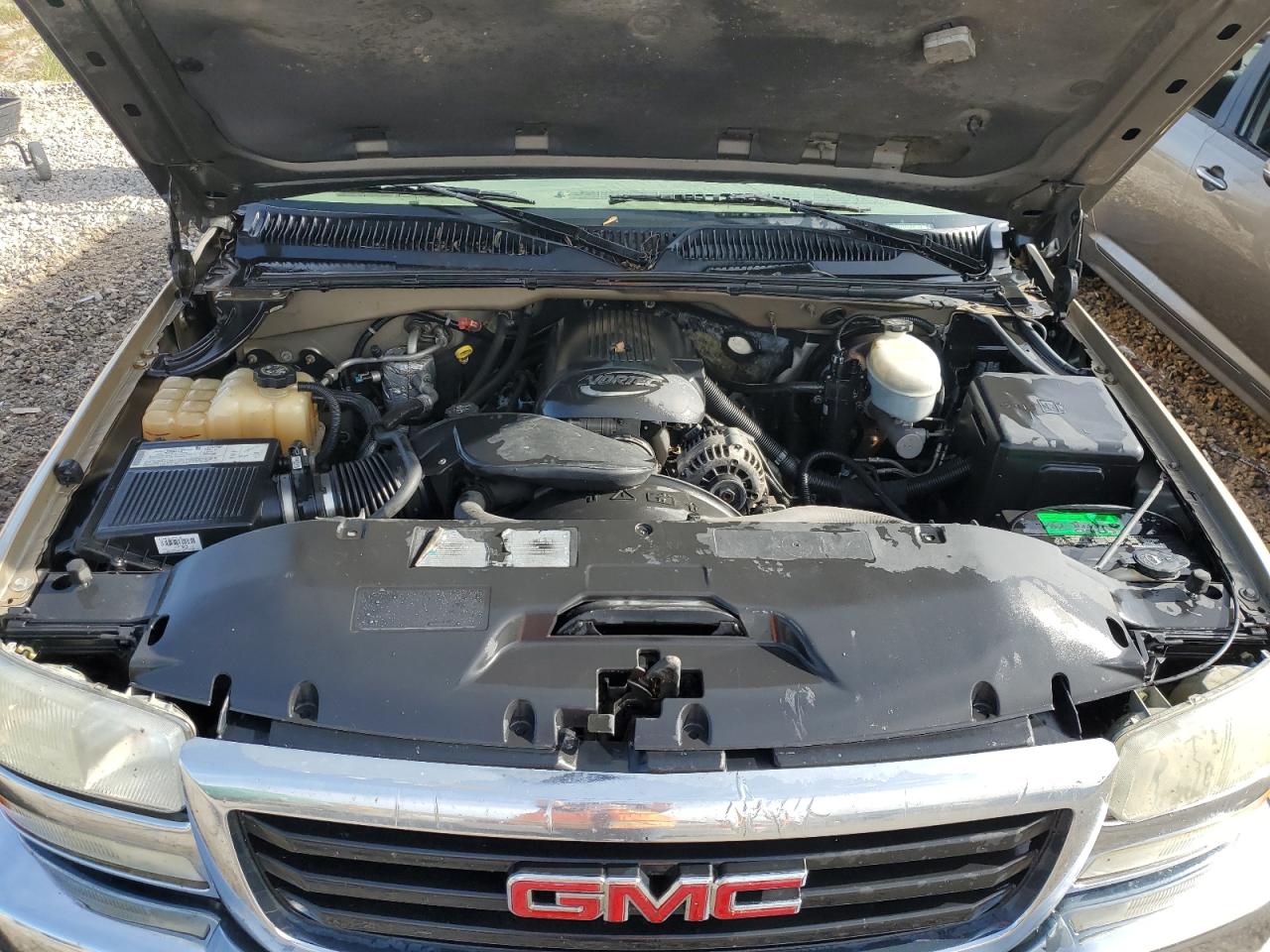 2004 GMC New Sierra K1500 VIN: 2GTEK19T641180243 Lot: 59726204