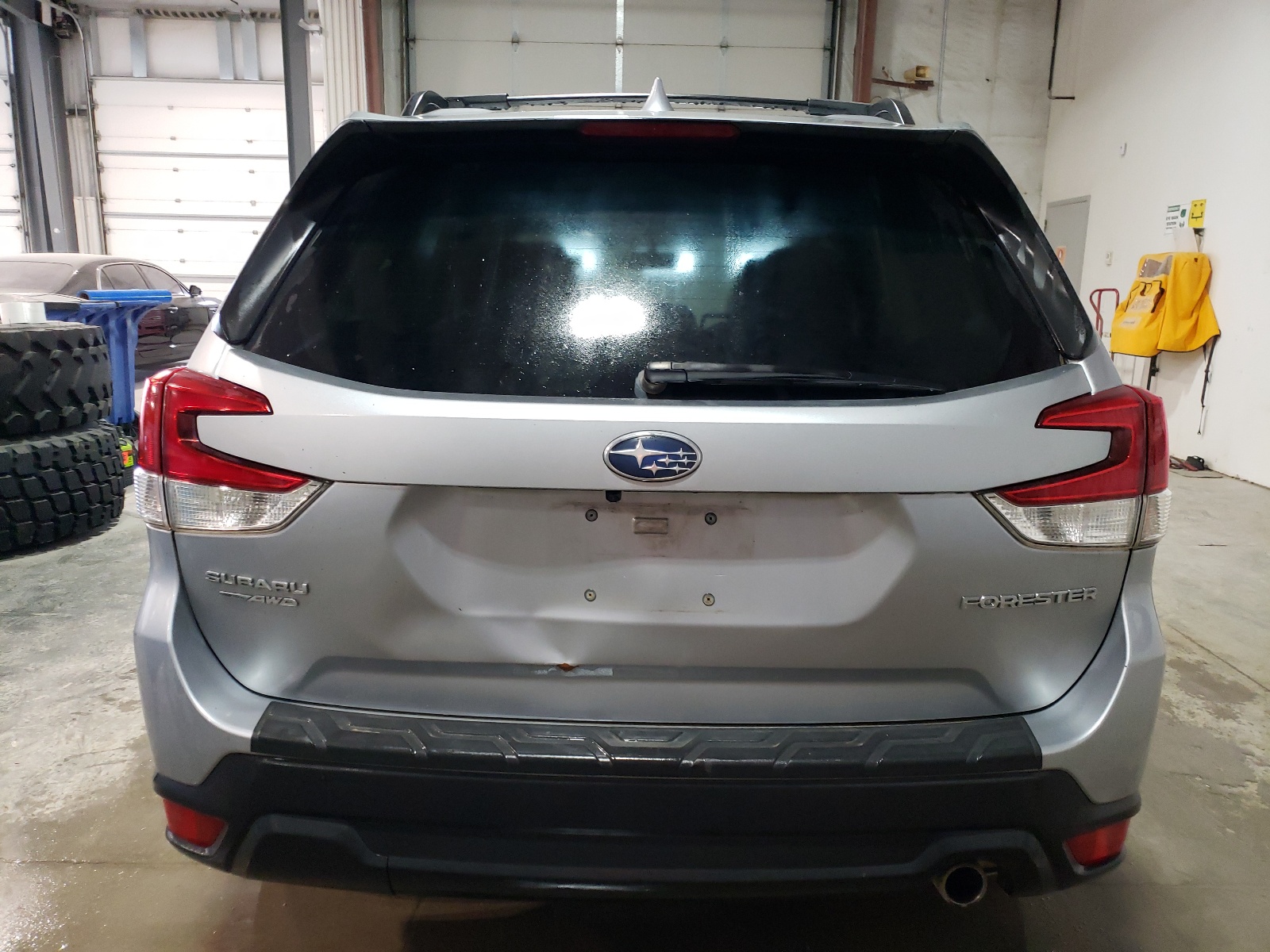 JF2SKASC2KH589865 2019 Subaru Forester Limited