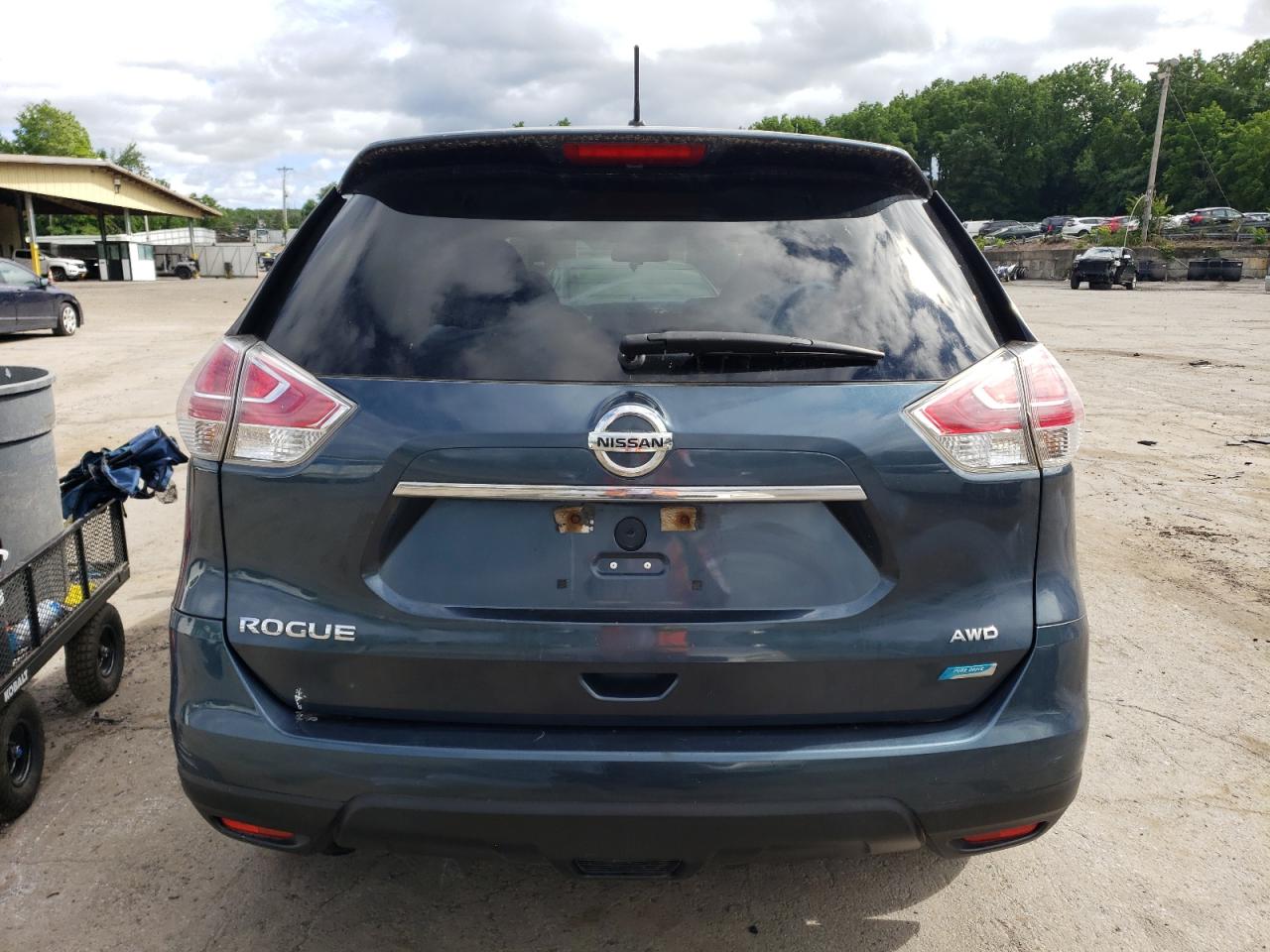 2014 Nissan Rogue S VIN: 5N1AT2MK5EC801852 Lot: 59853744