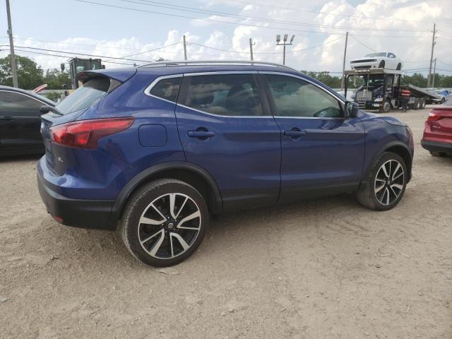  NISSAN ROGUE 2018 Синий