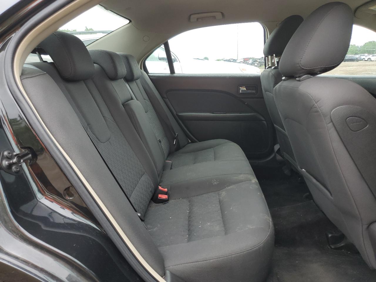 2010 Ford Fusion Se VIN: 3FAHP0HA5AR323527 Lot: 60477214