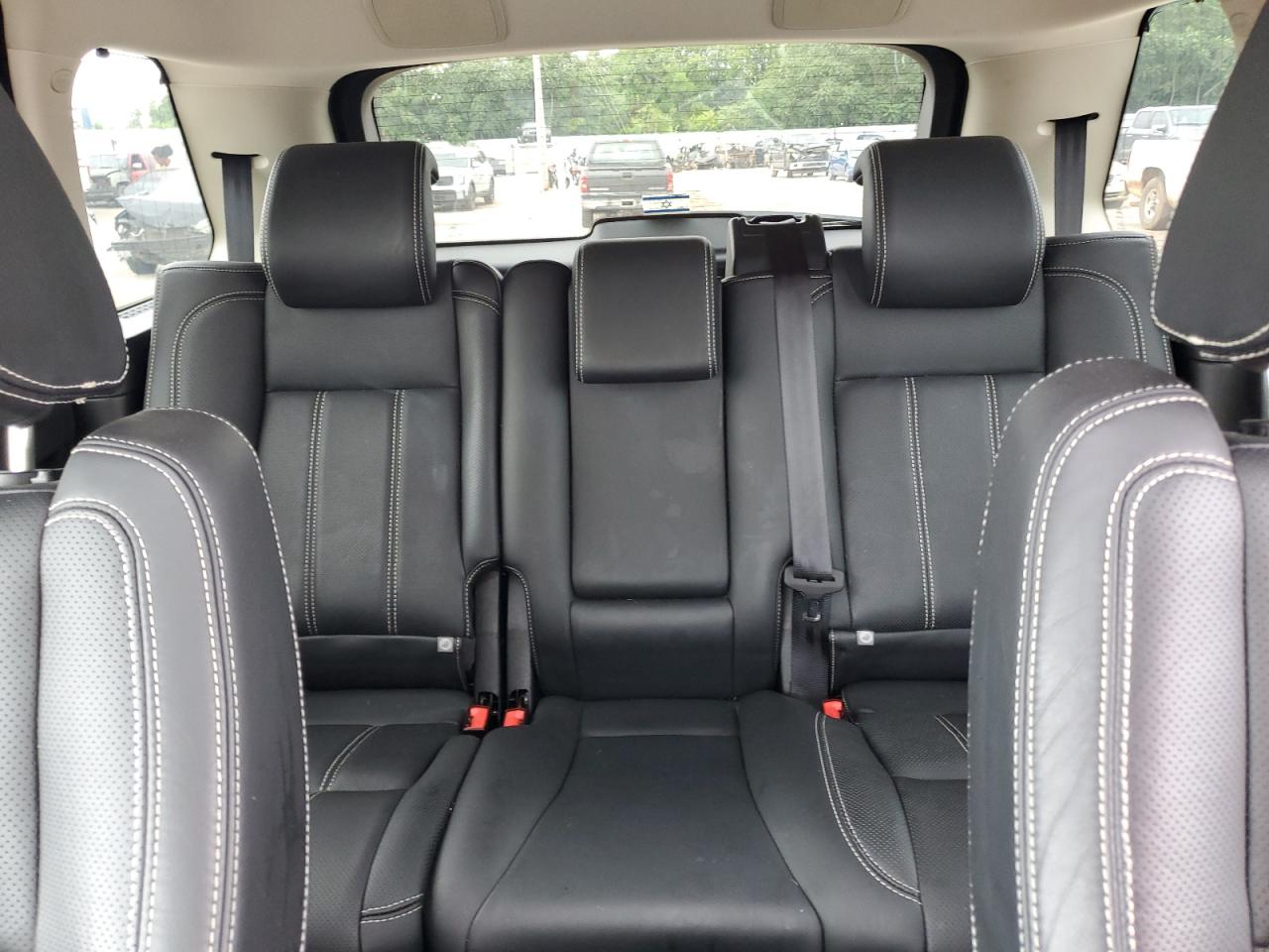 2012 Land Rover Range Rover - Image 10
