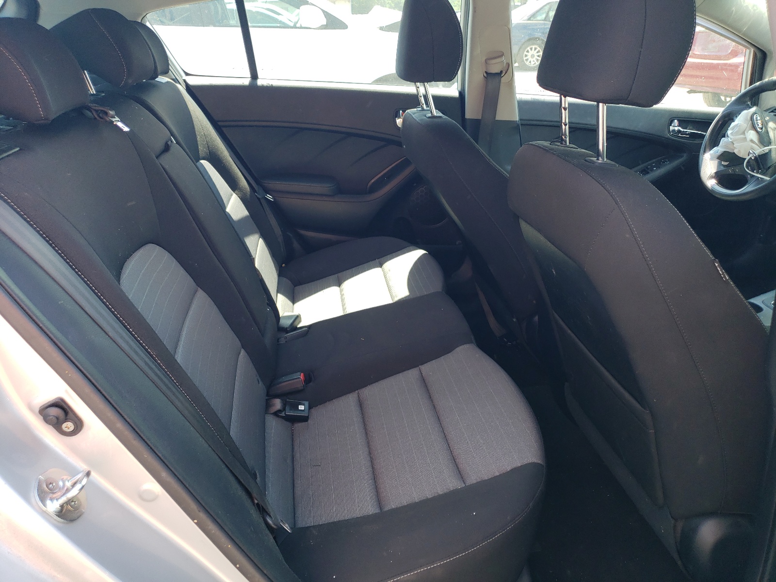 KNAFK5A80G5653198 2016 Kia Forte Lx