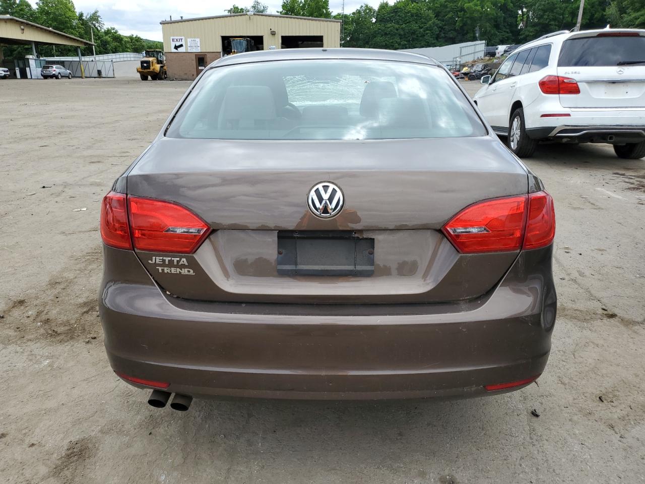 2014 Volkswagen Jetta - Image 6