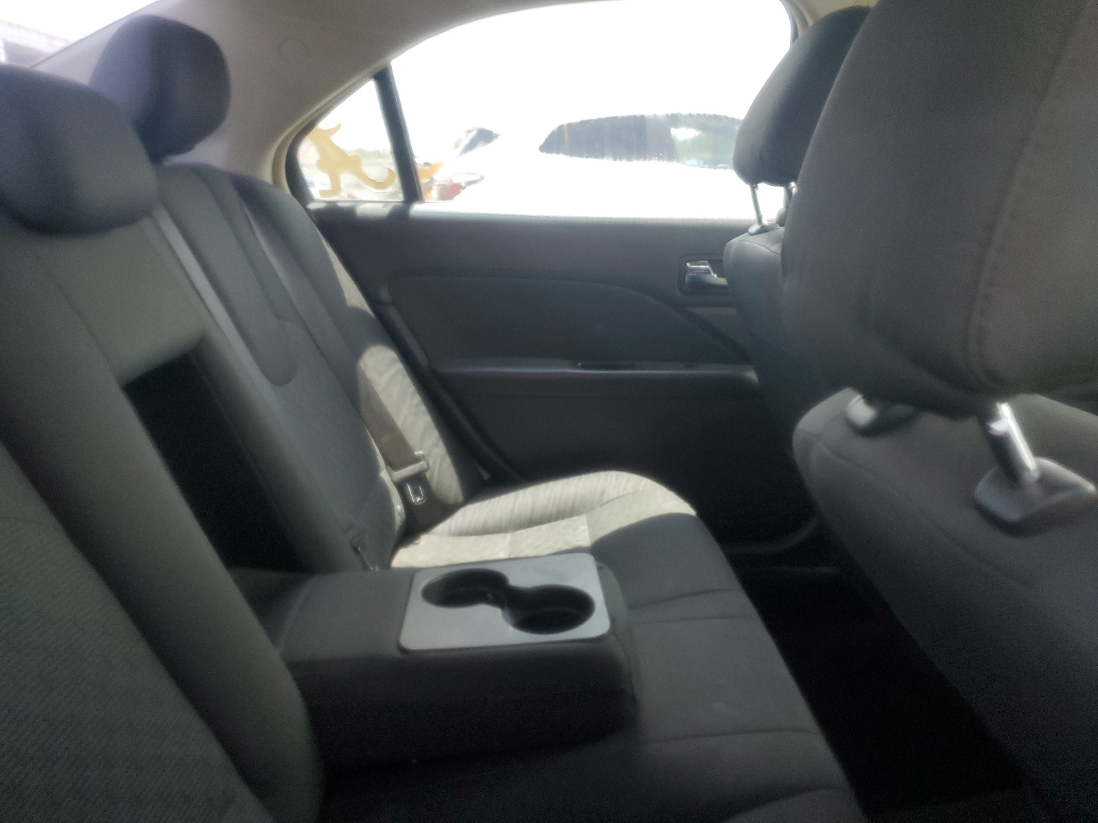 3FAHP0HA6BR182694 2011 Ford Fusion Se