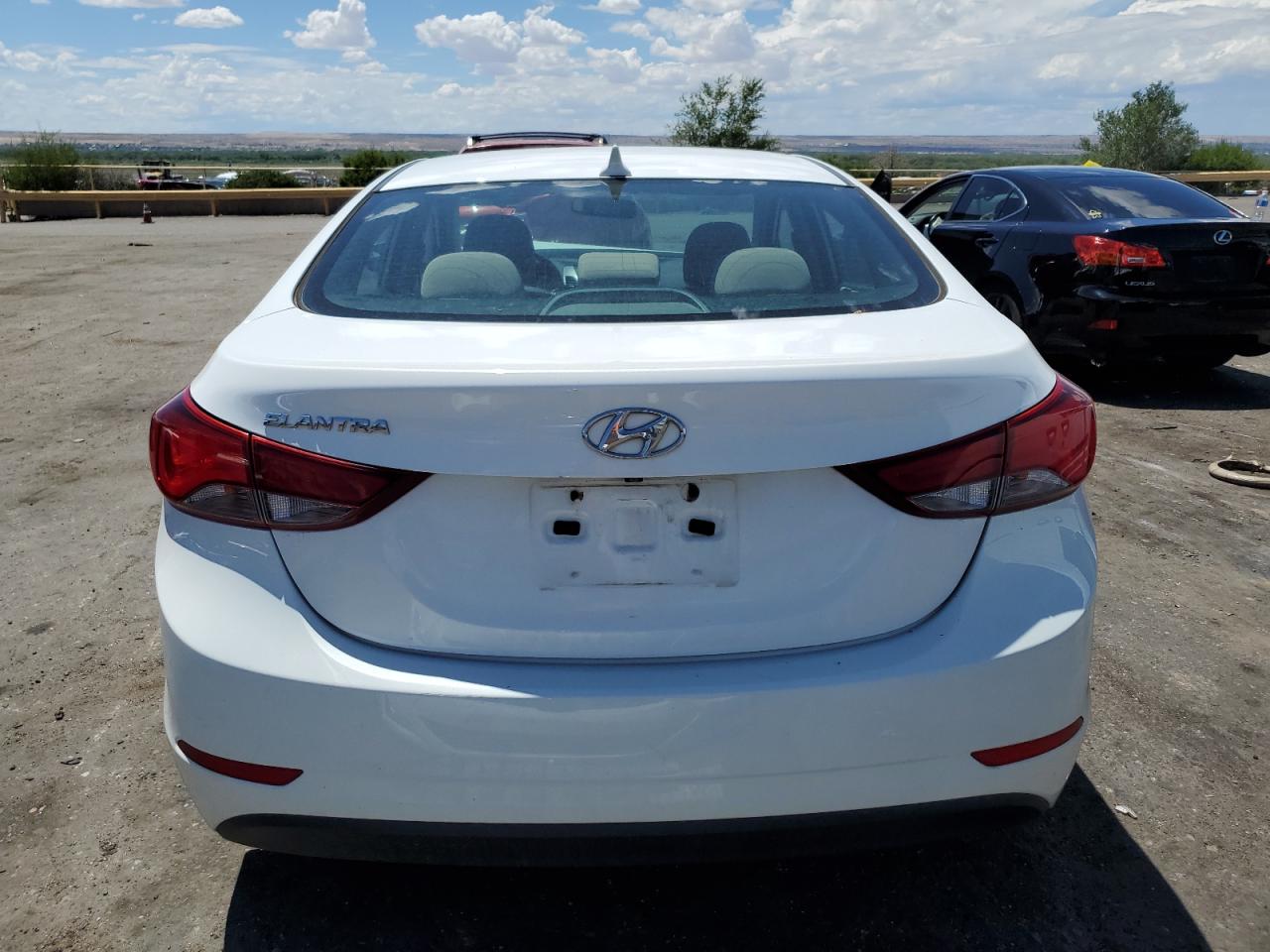 5NPDH4AE9EH491786 2014 Hyundai Elantra Se