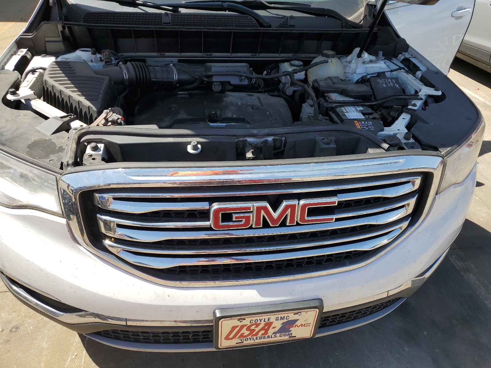 1GKKNLLA8HZ319853 2017 GMC Acadia Sle