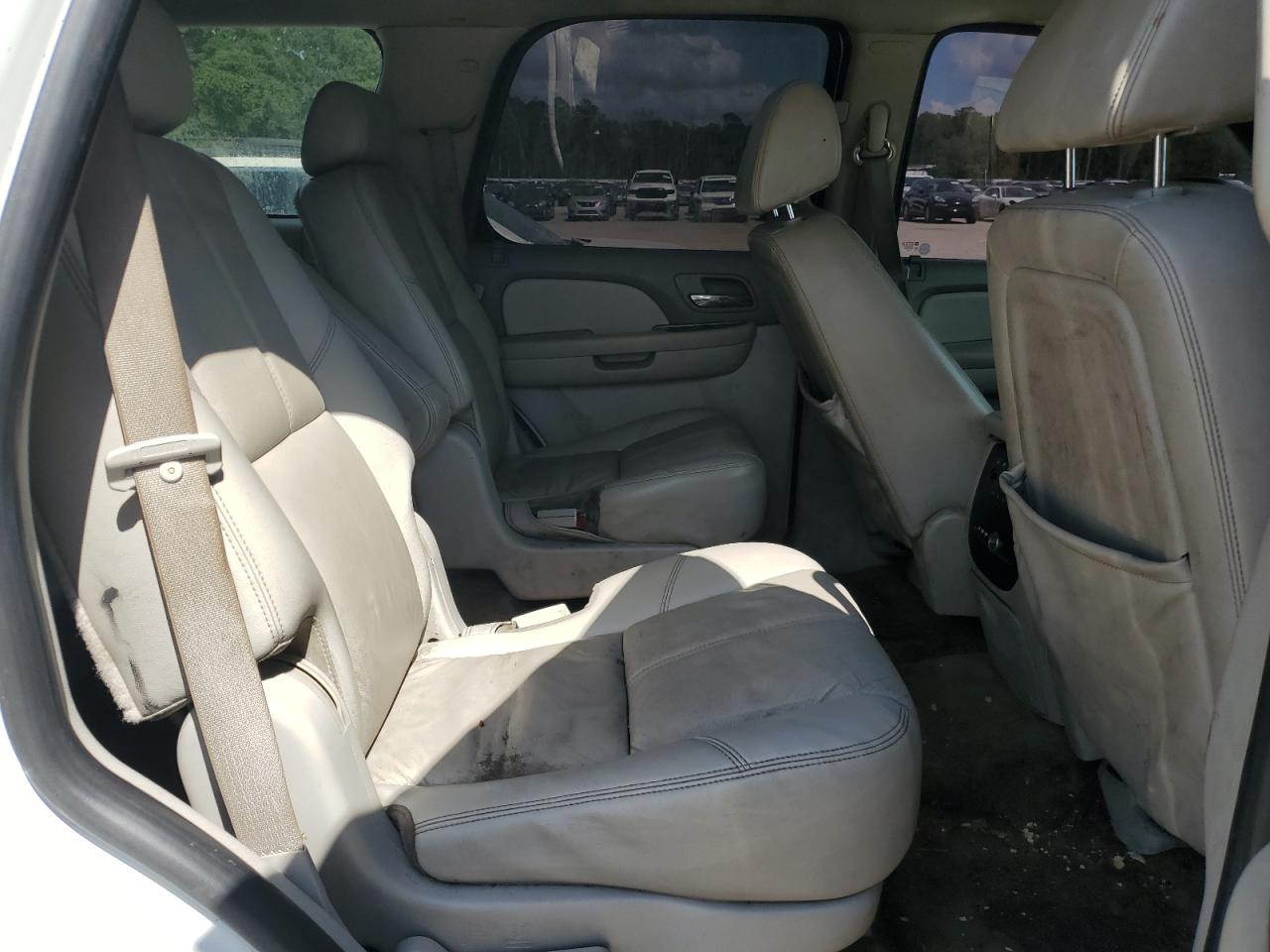 2008 Chevrolet Tahoe K1500 VIN: 1GNFK13028J217648 Lot: 59628344