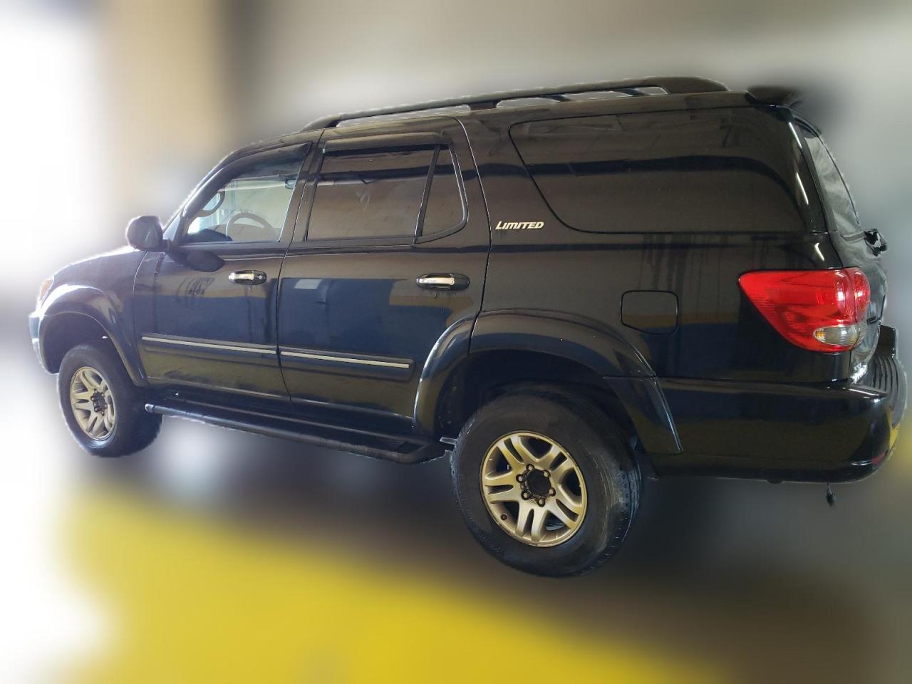 2005 Toyota Sequoia Limited VIN: 5TDBT48A25S256987 Lot: 56687204