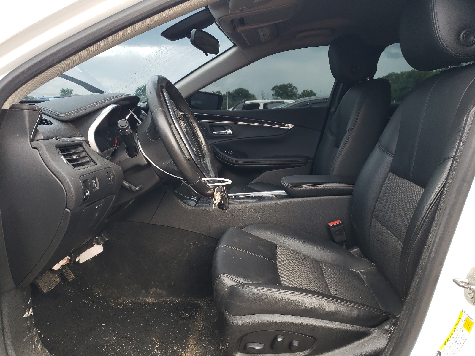 2G11Z5S33K9132296 2019 Chevrolet Impala Lt