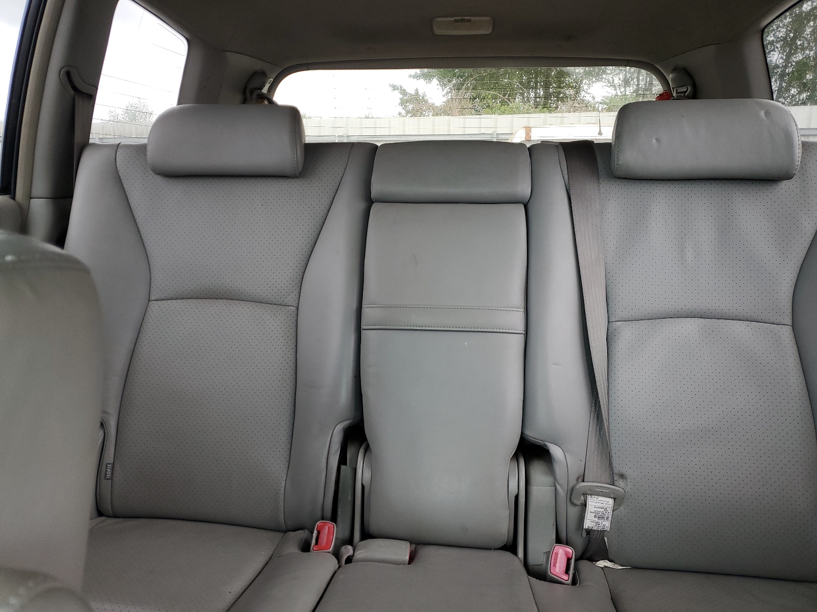 JTEEP21A940005235 2004 Toyota Highlander