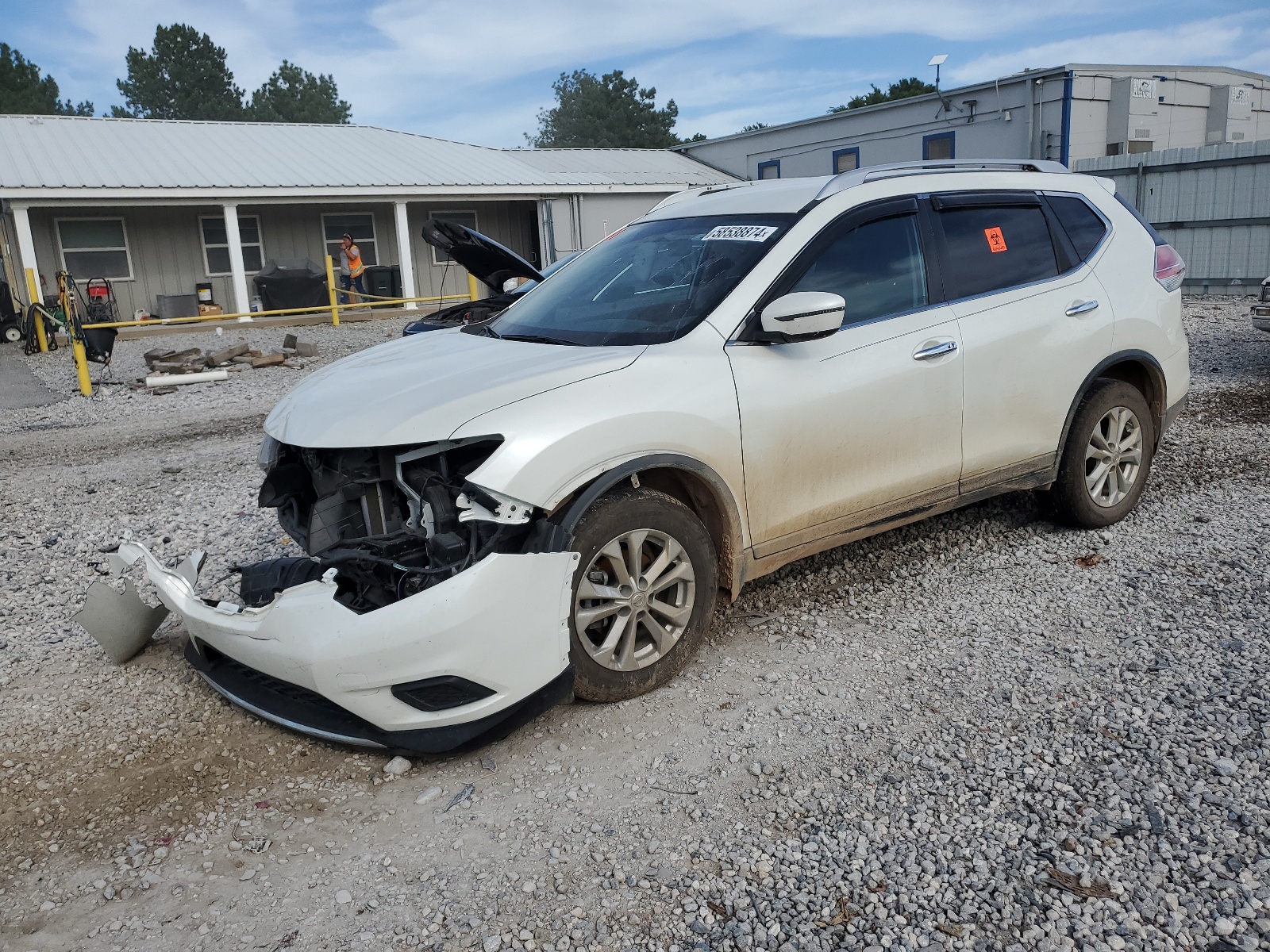 2016 Nissan Rogue S vin: KNMAT2MT8GP641491