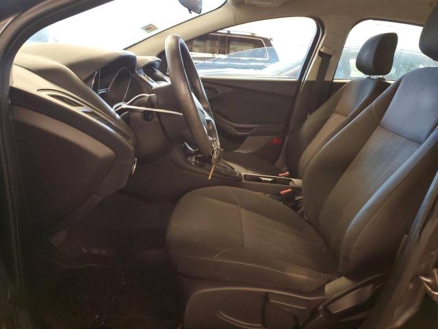 Sedans FORD FOCUS 2015 Szary