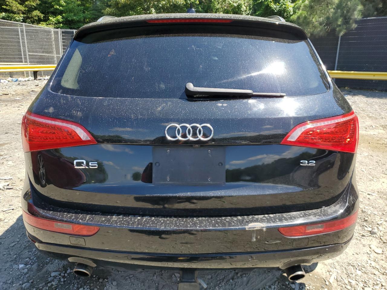 2010 Audi Q5 Premium Plus VIN: WA1LKAFP4AA093953 Lot: 58511844