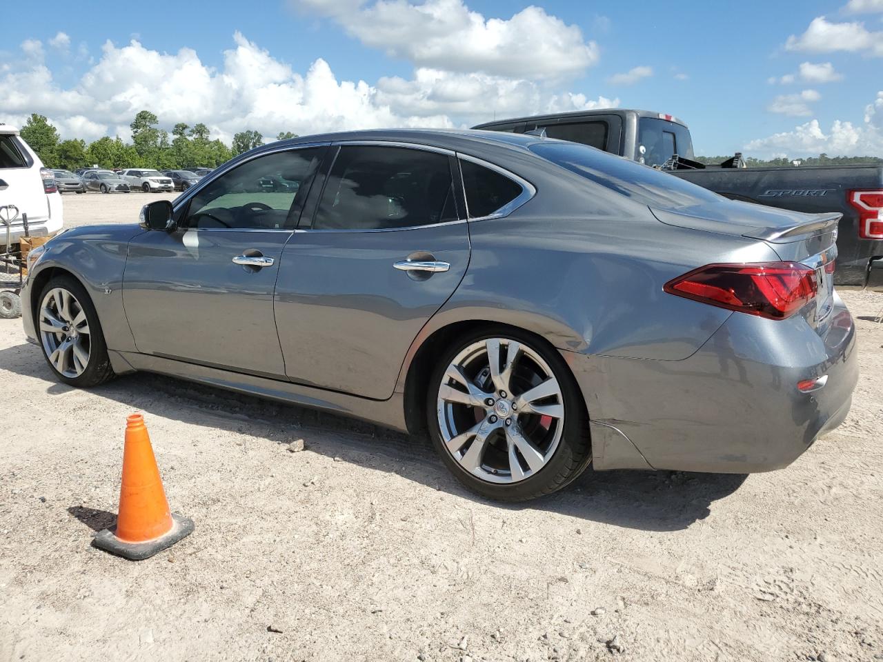 2019 Infiniti Q70 3.7 Luxe VIN: JN1BY1AP7KM500125 Lot: 60636554