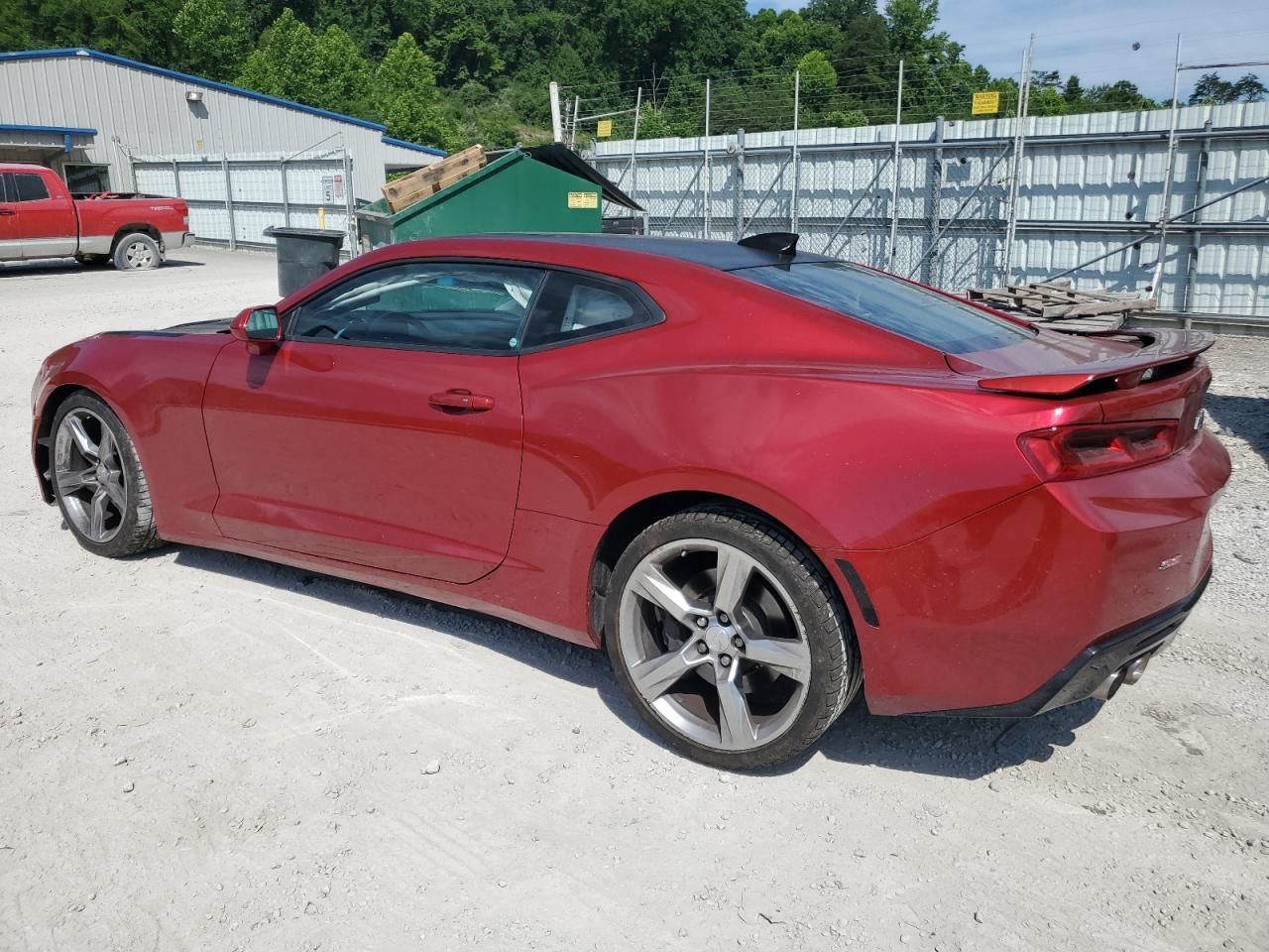 1G1FH1R7XJ0141760 2018 CHEVROLET CAMARO - Image 2