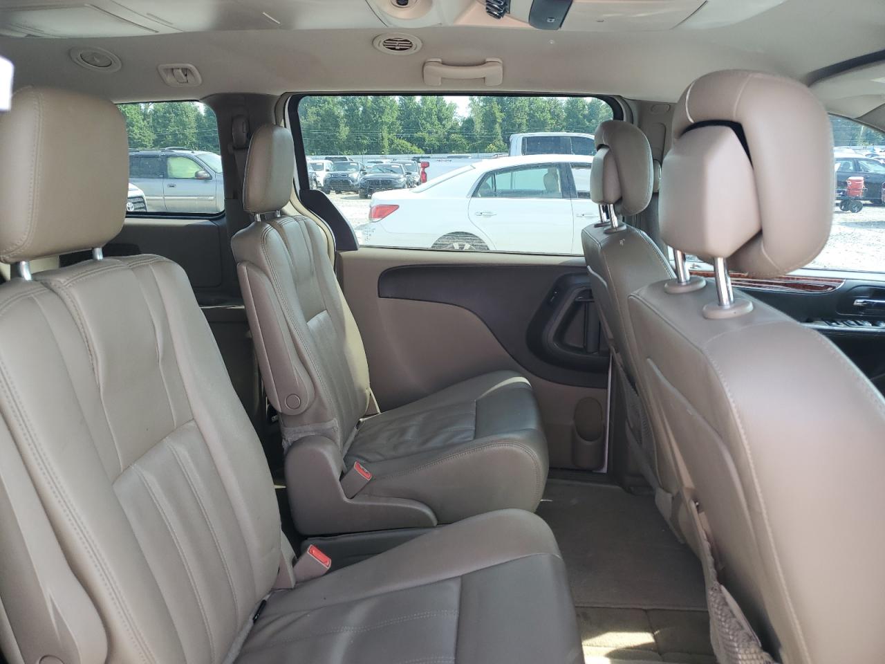 2016 Chrysler Town & Country Touring VIN: 2C4RC1BG3GR155933 Lot: 59446414