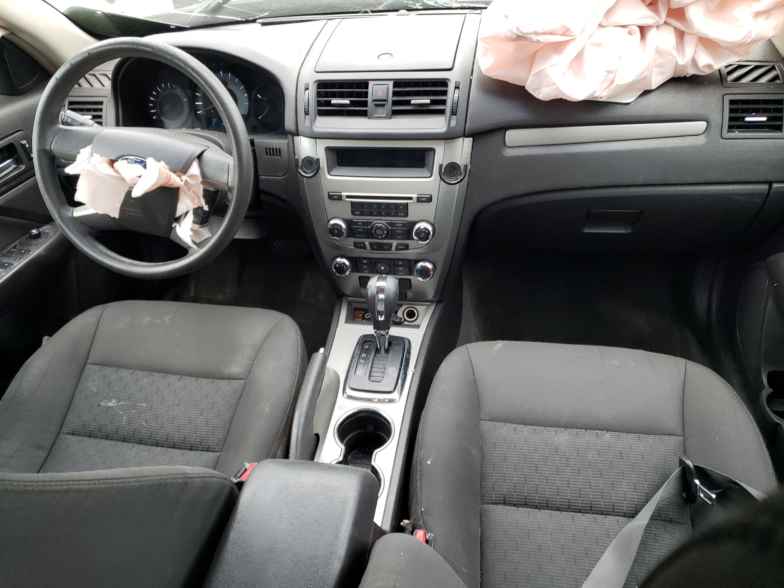 3FAHP0HG1BR115845 2011 Ford Fusion Se