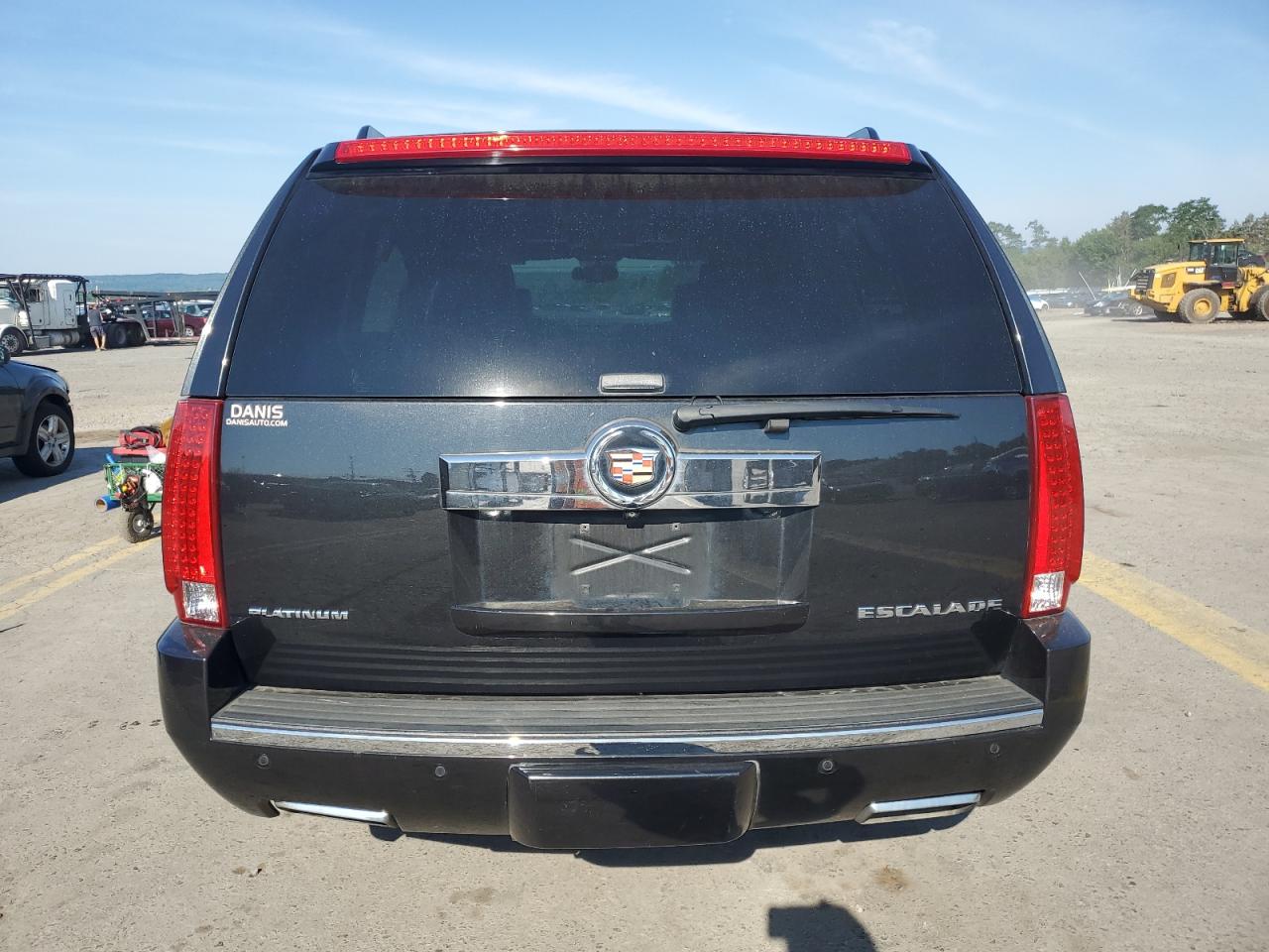 2013 Cadillac Escalade - Image 6