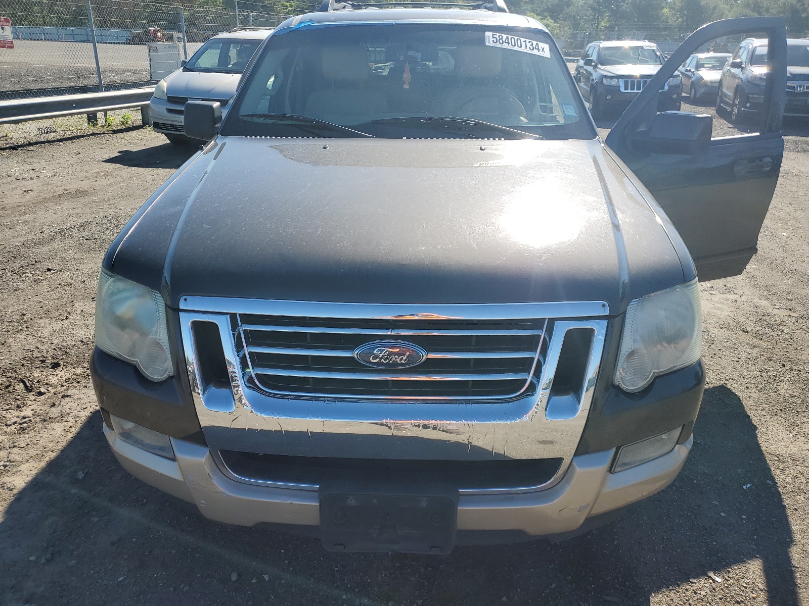 1FMEU74E57UA74201 2007 Ford Explorer Eddie Bauer