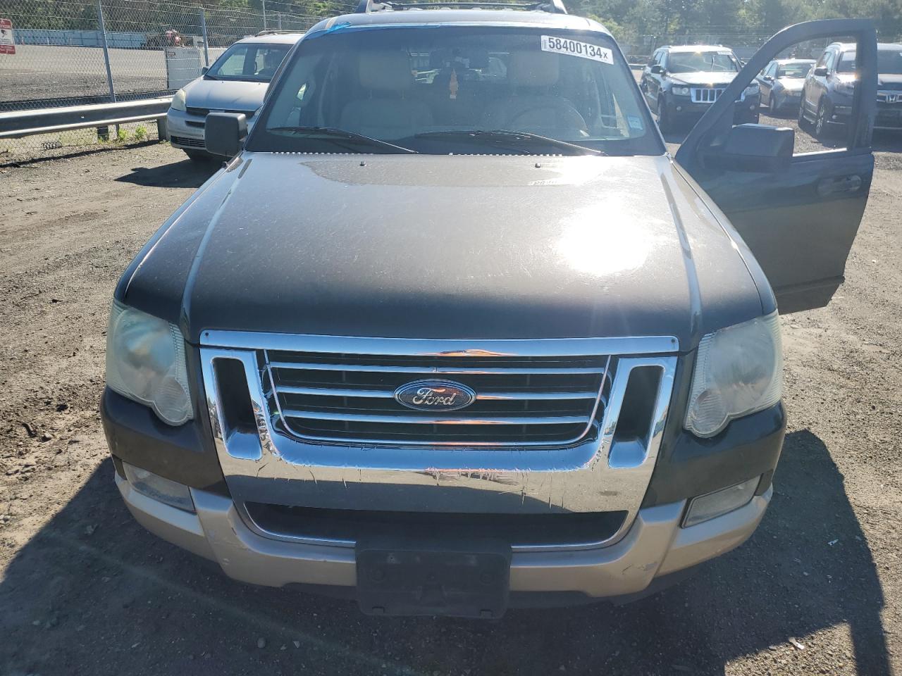 2007 Ford Explorer Eddie Bauer VIN: 1FMEU74E57UA74201 Lot: 58400134