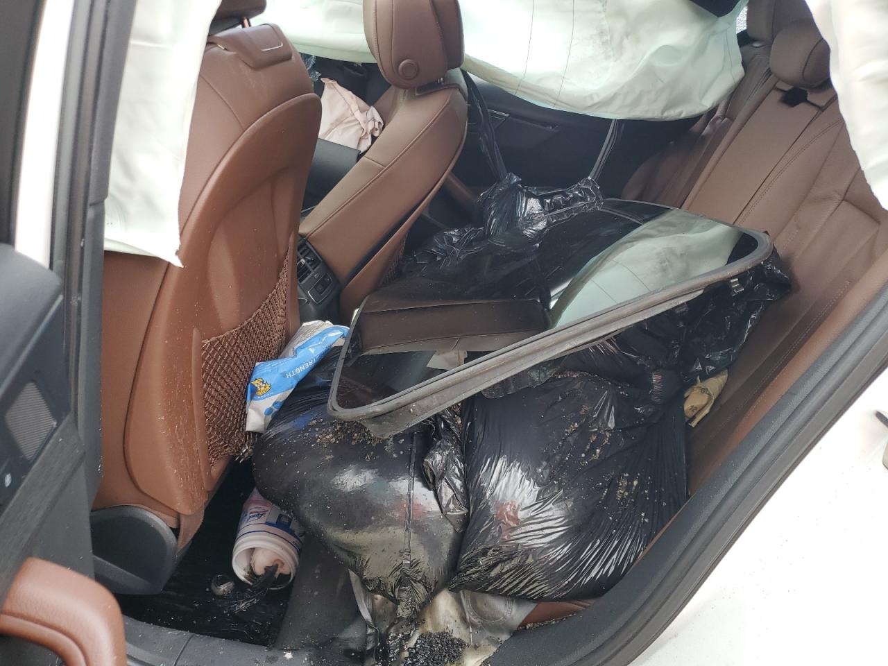 2017 Audi A4 Premium VIN: WAUGNAF4XHN019019 Lot: 60403414