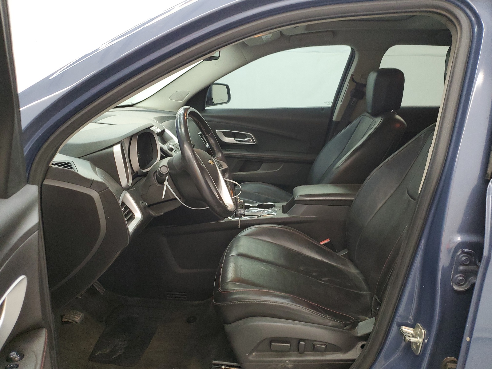 2CNFLPE54B6476661 2011 Chevrolet Equinox Lt