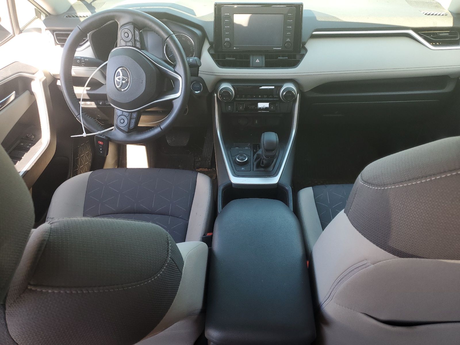 JTMRWRFV5ND151008 2022 Toyota Rav4 Xle