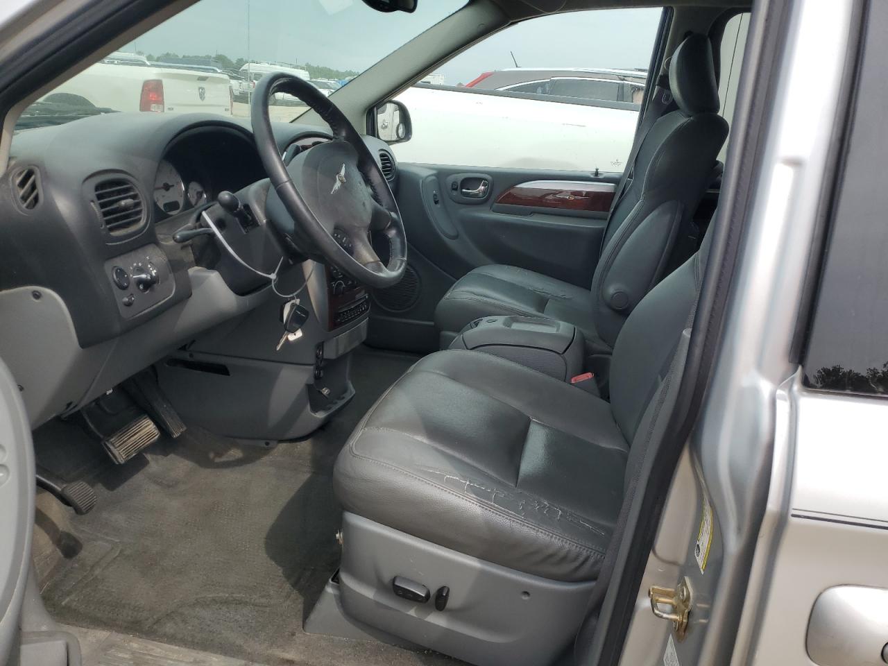 2006 Chrysler Town & Country Limited VIN: 2A8GP64L26R907230 Lot: 60410364